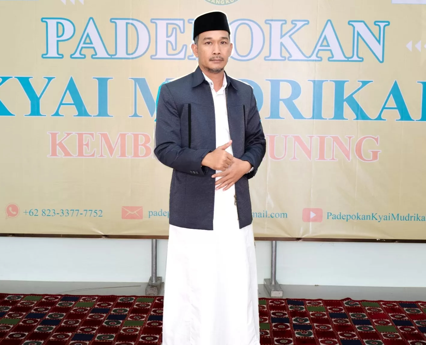 Islamic Boarding School Padepokan Kiai Mudrikah Kembang Kuning (IBS PKMKK), Manfaatkan Media Digital dalam Pembelajaran Kitab Kuning