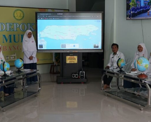 IBS PKMKK Tawarkan Beasiswa dan Program Orang Tua Asuh untuk Anak Muslim Thailand