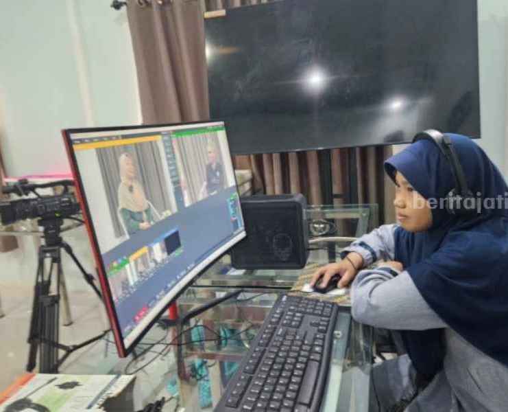 IBS PKMKK Pamekasan Berdayakan Santri Melalui Media Digital