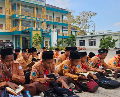 Jihad Santri IBS PKMKK Berdayakan Masyarakat melalui Media Digital, Tunjukkan Pesantren Juga Motor Penggerak Sosial dan Ekonomi